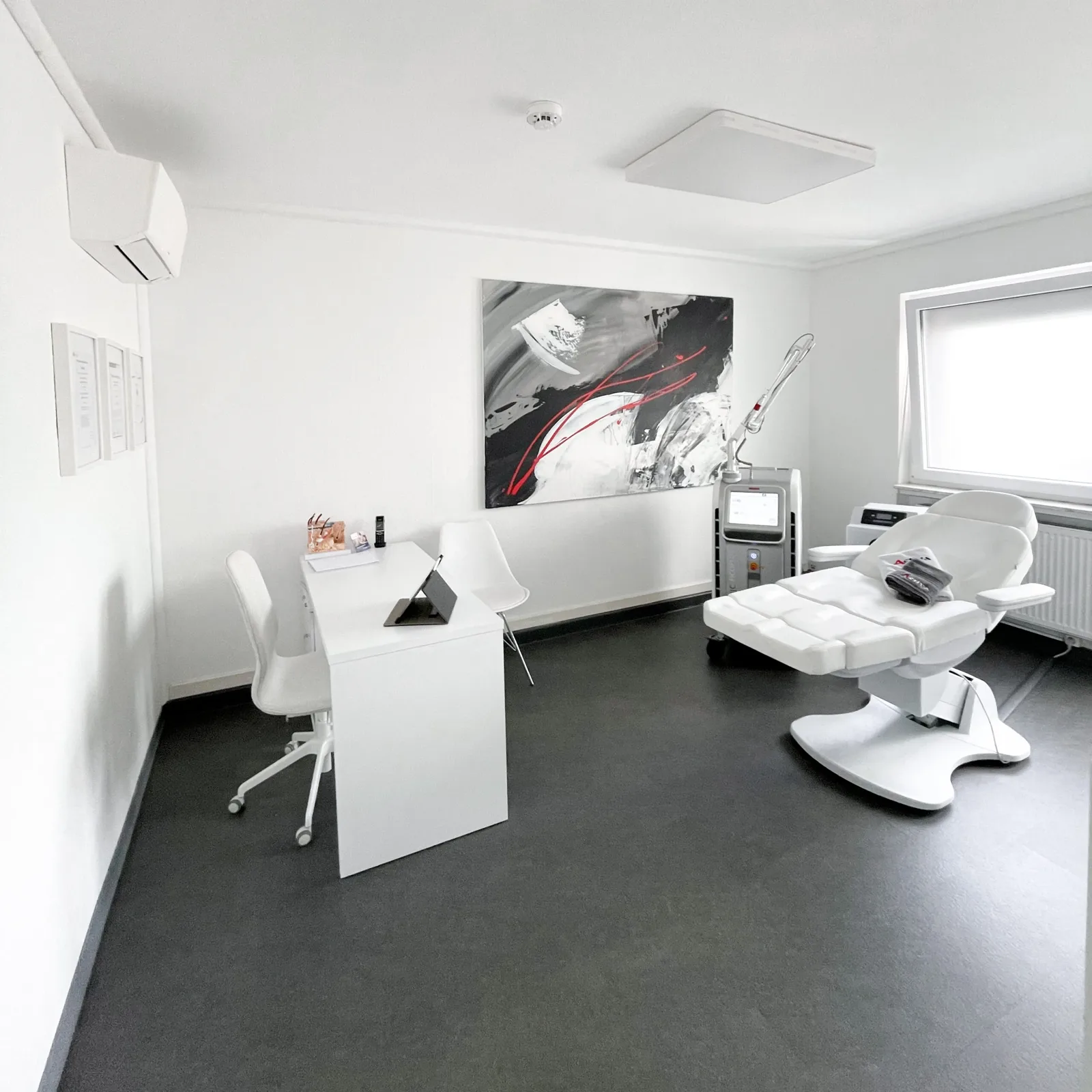 Behandlungsraum im Activa Laserzentrum